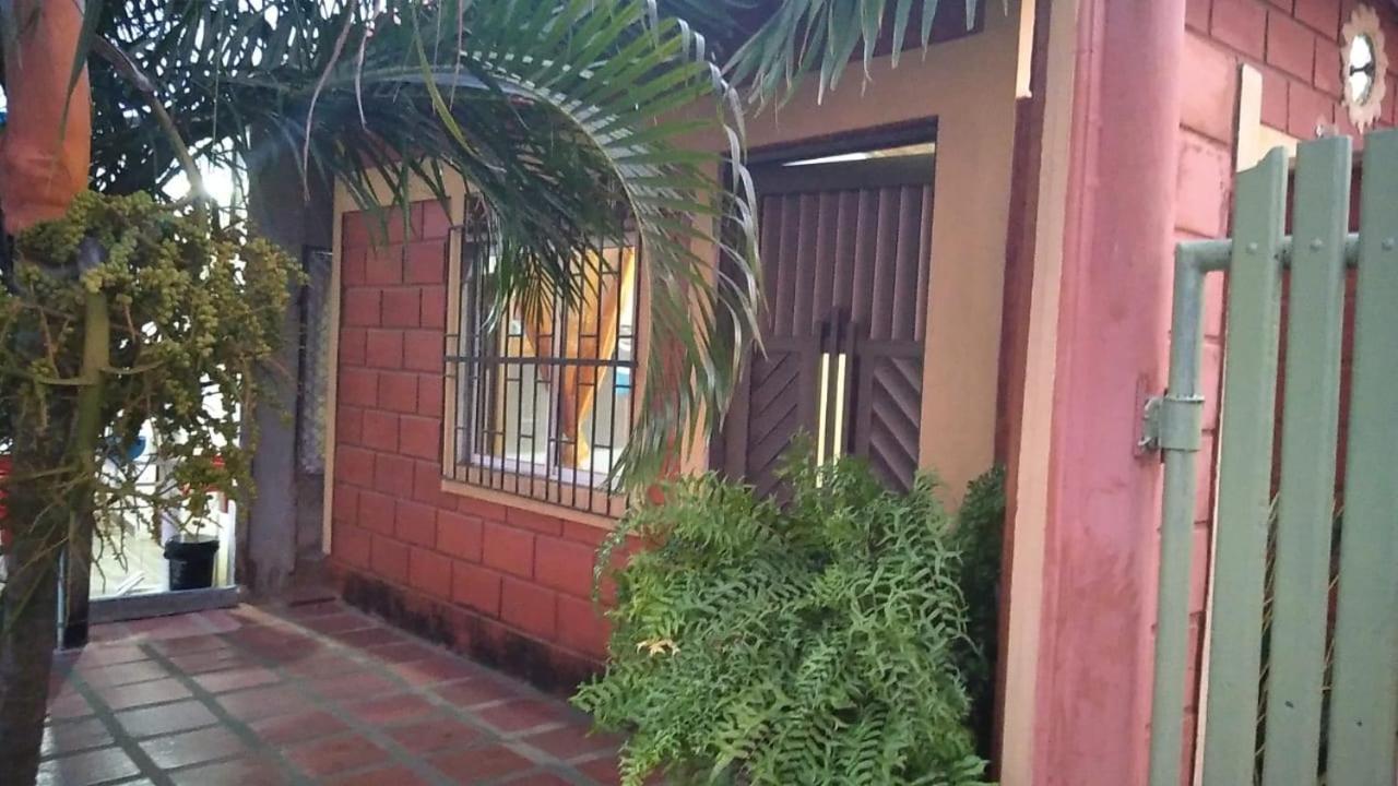 Habitacion Triple Con Cocina Y Bano Privado Necocli Bagian luar foto